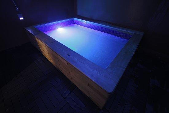 Epsom Les Bains Flottants
