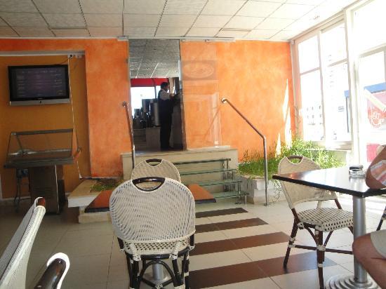 Cafe Bayrouth