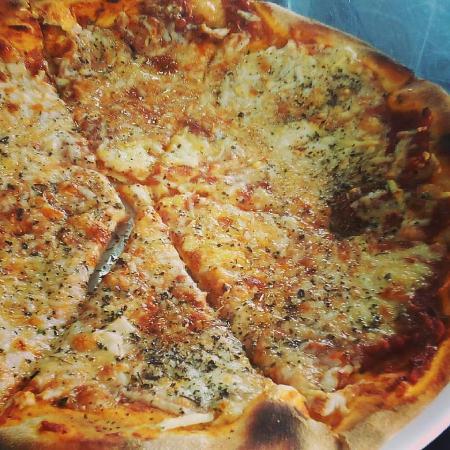 Peckers Pizza