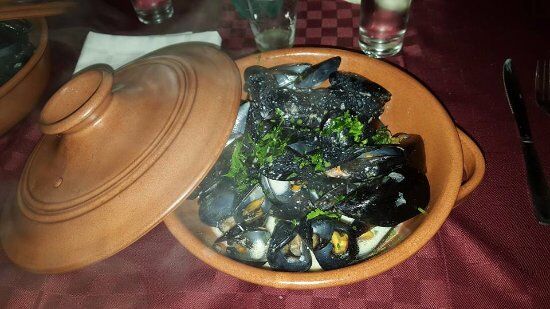 Le Petit Navire Restaurant Poissonnerie
